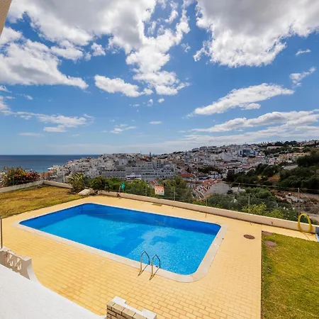 Апартаменты Helena's House Sea View Албуфейра