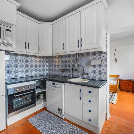 Helena's House Sea View * البوفيرا